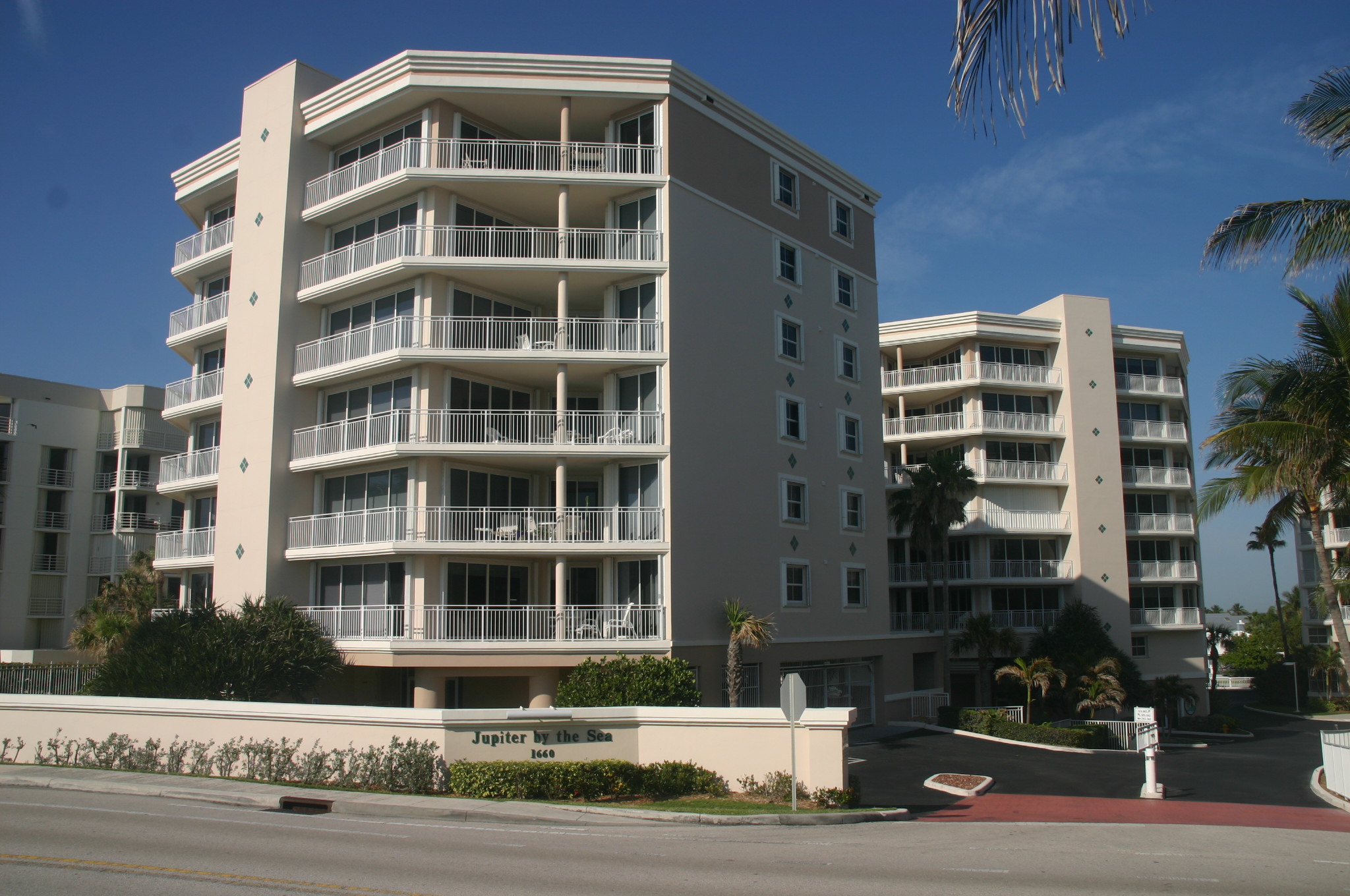 Jupiter By the Sea Condos